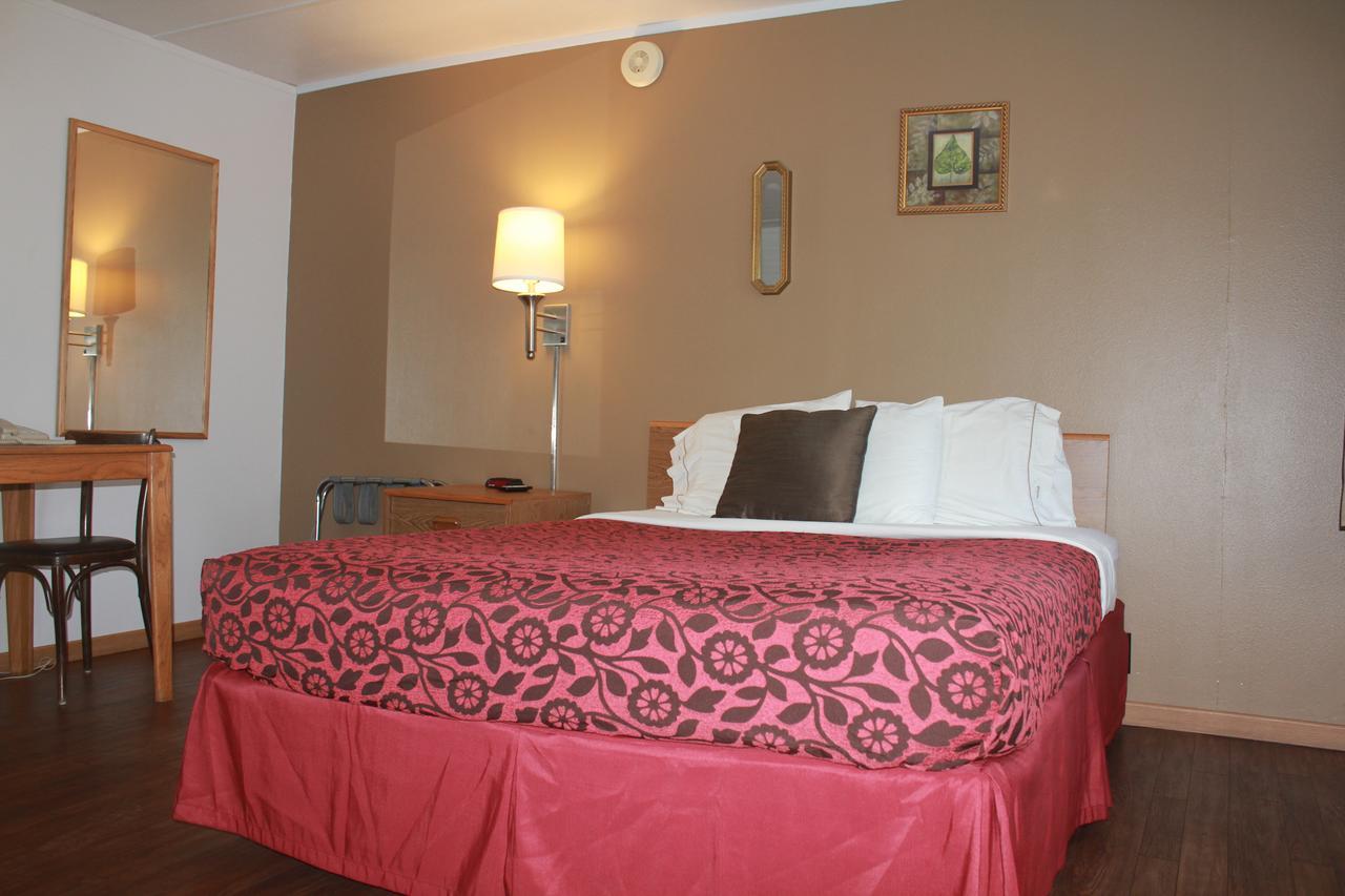 The Brookside Motel By Belvilla Keystone Near Mt Rushmore Motel 2*